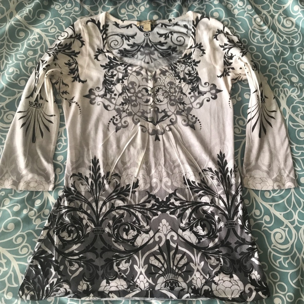 Black and White Printed Shirt!